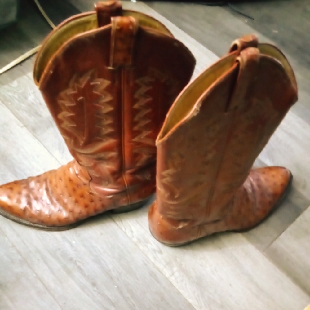 Mens real full quill ostrich boots